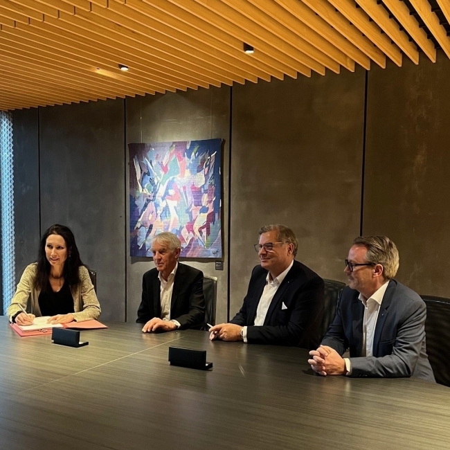 Gaznat SA et l'EPFL signent un nouvel accord-cadre pour créer des solutions innovantes afin de réduire les émissions carbone
